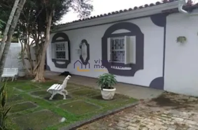 Casa térrea á 500 mts estação linha amarela do metrô
