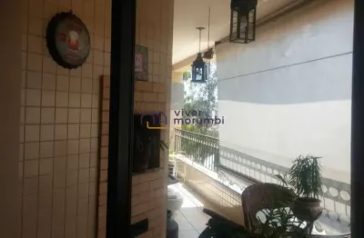 Amplo apartamento, em rua excelente! uma ótima oportunidade!