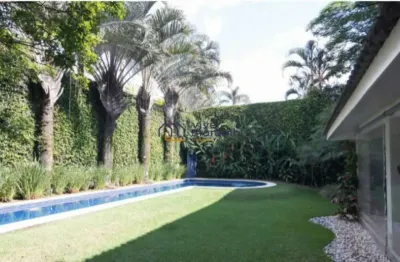 Casa em condomínio fechado com 4 quartos à venda na Rua Diogo Pereira, --, Morumbi, São Paulo