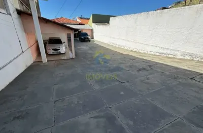 Casa ampla com excelente estrutura para comercio e residência , área externa privilegiada! codigo: 128008