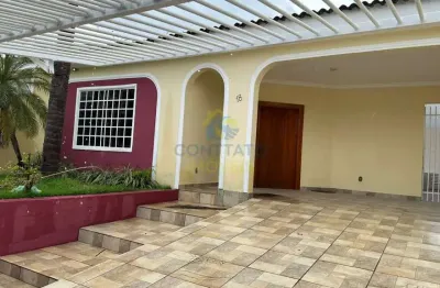 Casa com 3 quartos para alugar na Monterey, 18, Jardim Califórnia, Cuiabá