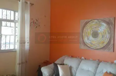 Open house vende- casa na trindade, 4 quartos, 1 suite, churrasqueira, quintal grande.