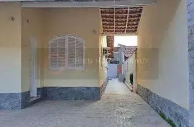 Casa com 3 quartos à venda na Rua Edgard German, São Francisco, Niterói