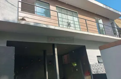 Open house vende casa no village de itaipu com 3 suites