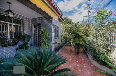 Casa com 2 quartos à venda na Rua Doutor Câmara Coutinho, Barreto, Niterói