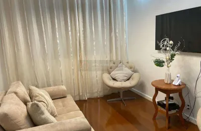 Open house vende: excelente apartamento reformado, 2 quartos, varanda, vaga no fonseca