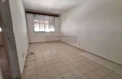 Open house vende apartamento 2 quartos, esquina com a rua cinco de julho..