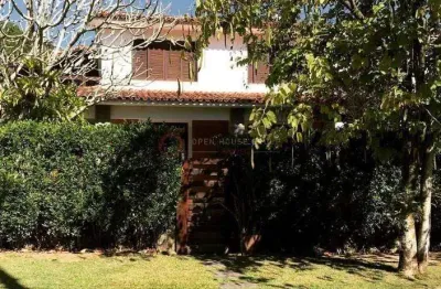 Open house vende casa no  condomínio vale de itaipú
