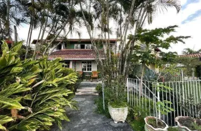 Casa com 6 quartos à venda na Estrada Washington Luís, Sapê, Niterói