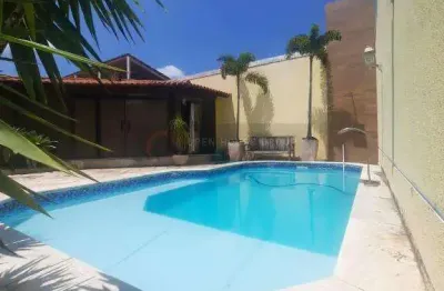 Open house vende- casa triplex com 5 quartos na avenida central, próximo de todo comércio