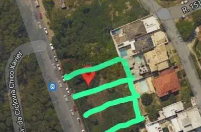 Open house vende 3 terrenos  em aclive um ao lado do outro entre camboinhas e piratininga!!!