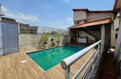 Baixou!!!open house vende excelente casa linear no bairro mangueira em são gonçalo