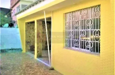 Casa com 3 quartos à venda na Rua Sá Carvalho, Brasilândia, São Gonçalo