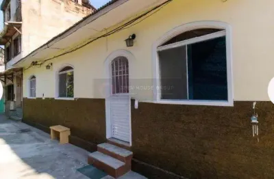 Casa em vila 02 quartos, mario viana - santa rosa, 104m²