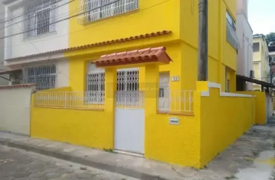 Casa em condomínio fechado com 2 quartos à venda na rua doutor eduardo chead kraichete, santa rosa, niterói, 100 m2 por r$ 450.000