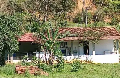 Oportunidade!!!!! open house vende fazendinha em cachoeira de macacu