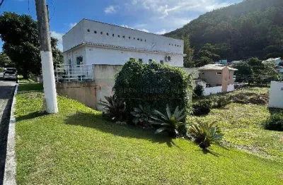Terreno plano no condomínio sítio santo antônio, 390m²