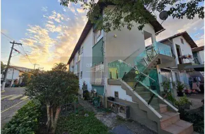 Baixouu oportunidade em condomínio fechado próximo ao supermercados guanabara