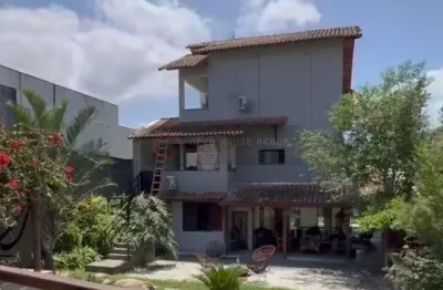 Open house vende linda cada duplex com 4 quartos no condomínio terra verde, em  itaipu!!!