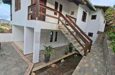 Openhouse vende bela casa com terreno para mais duas em camboinhas
