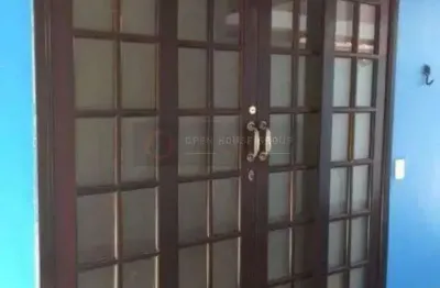 Open House vende casa de 3 quartos em condomínio fechado com área gourmet em Maria Paula!