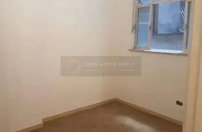 Kitnet / Stúdio à venda na Avenida Ernani do Amaral Peixoto, Centro, Niterói