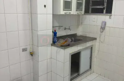 A open vende apartamento icarai - em frente ao prezunic  de sala e quarto  pronto para morar.