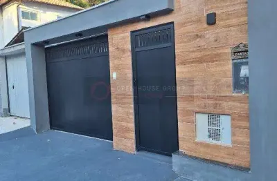 Casa com 3 quartos à venda na Rua Quatro, Itaipu, Niterói