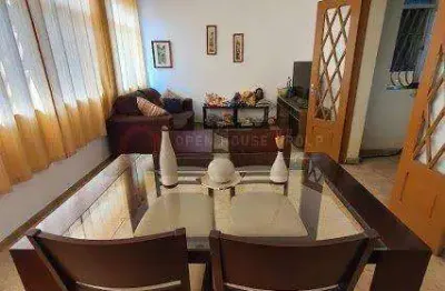 Open house vende: 3 casas no mesmo terreno. ideal para família grande ou comércio.