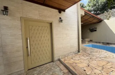 Casa para locação em bragança paulista, jardim primavera, 3 dormitórios, 3 suítes, 4 banheiros, 3 vagas