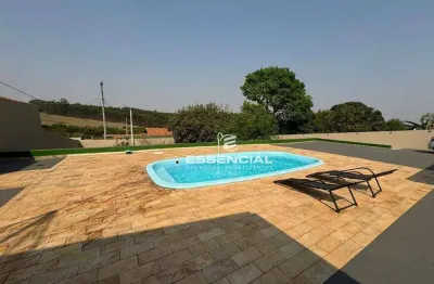 Chácara com 3 dormitórios à venda, 1000 m² por r$ 700.000,00 - califórnia 2 - botucatu/sp