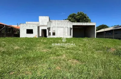 Casa com 3 dormitórios à venda, 180 m² por r$ 850.000,00 - residencial parque laguna - botucatu/sp
