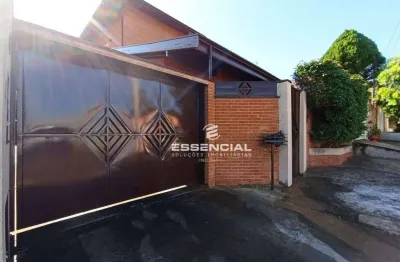 Sobrado com 2 suítes à venda, 324 m² por r$ 800.000 - jardim chácara dos pinheiros - botucatu/sp