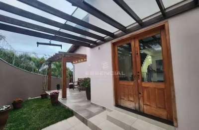 Casa com 3 dormitórios à venda, 158 m² por r$ 680.000,00 - vila di capri - botucatu/sp