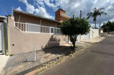 Casa com 2 dormitórios à venda, 79 m² por r$ 310.000,00 - centro - botucatu/sp