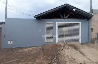 Casa com 2 dormitórios para alugar, 70 m² por r$ 1.600,00/mês - jardim do bosque - botucatu/sp