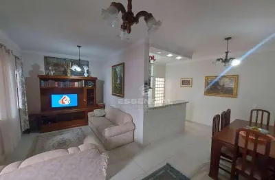 Casa com 3 dormitórios à venda, 119 m² por r$ 420.000,00 - vila pinheiro machado - botucatu/sp
