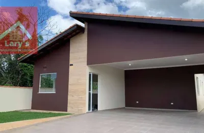 Casa em condomínio à venda, com 360 m² de terreno e 167 m² de área construída
