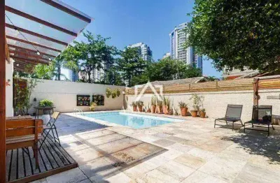 Casa no condomínio santa lúcia com 5 quartos - barra da tijuca