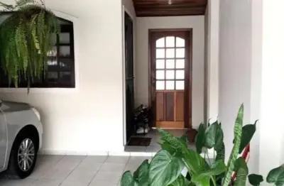 Casa para Venda em São José dos Campos, BOSQUE DOS EUCALIPTOS, 2 dormitórios, 1 suíte, 1 banheiro, 2 vagas