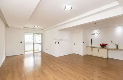 Apartamento com 3 quartos à venda na Avenida República Argentina, 951, Água Verde, Curitiba, 109 m2 por R$ 850.000