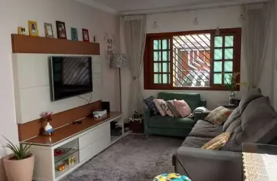 Casa-sobrado á venda  3 dorms 2 vagas jd campo grande