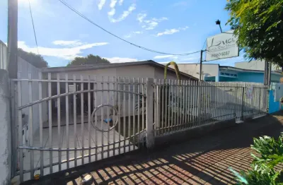 Casa com 2 quartos à venda na Rua Souza Naves, 1477, Parque São Paulo, Cascavel