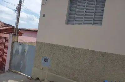 Casa com 2 quartos para alugar no Centro, Jundiaí 