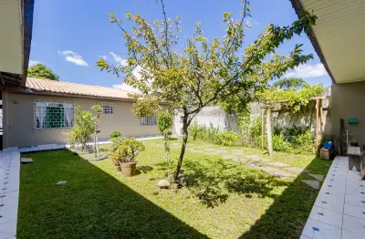 Casa com 4 quartos à venda na Rua Maria Elisabete Herrera, 46, Uberaba, Curitiba
