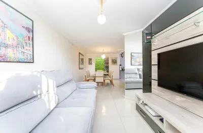 2 vaga de garagem coberta; - sala ampla para 2 ambientes com painel para tv; - lavabo; - cozinha com armários; - área de serviço com armário; - espaço coberto com churrasqueira; - escada em granito; -