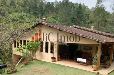 Casa de campo à venda na cidade de águas de lindóia-sp