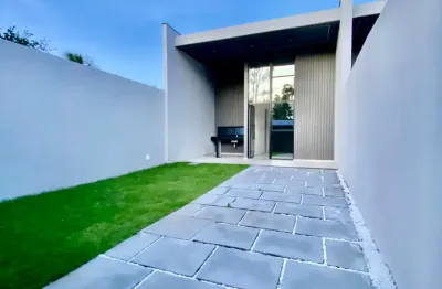 Eusébio casa plana nova próxima ao centro do eusébio. espetáculo