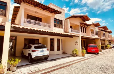 Duplex grande em condomínio exclusivo com apenas 6 casas.  cid. dos funcionários.
