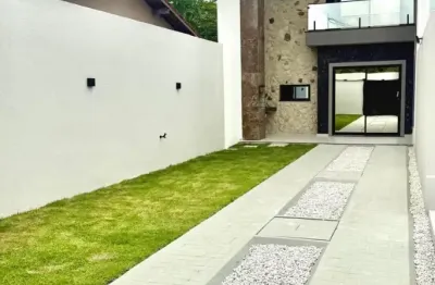 Eusébio - duplex novas rua pública a 100m da ce010. próx. shopping terrazo